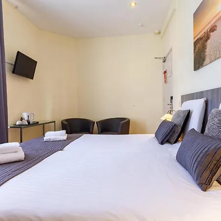 Mare Liberum 에크몬드안지